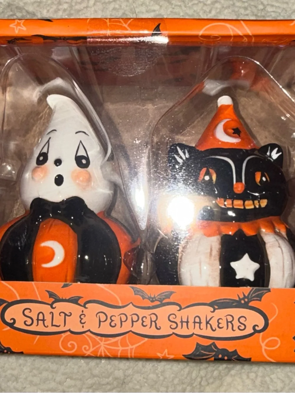 Johanna Parker Ghost & Cat Salt and Pepper Shaker Set Vintage Style